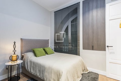 2 bedrooms apartment for sale in Barcelona, Catalonia, Spain № 8547 - photo 27