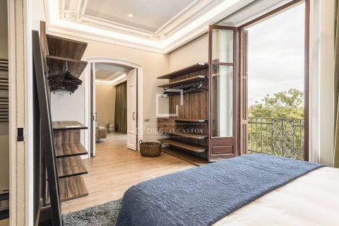 2 bedrooms apartment for sale in Barcelona, Catalonia, Spain № 8547 - photo 20