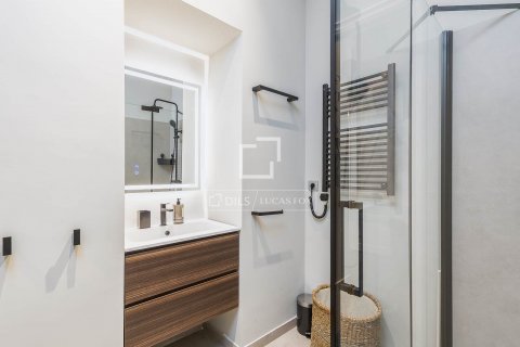 2 bedrooms apartment for sale in Barcelona, Catalonia, Spain № 8547 - photo 29