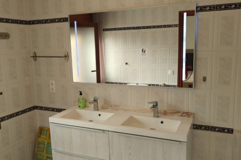 Купить дом в Мон-Риг-дель-Камп, Испания с 4 спальни, 196м², № 8987 - фото 13