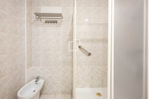Apartamento de 5 dormitorios en venta en Barcelona, Cataluña, Spain № 8798 - foto 27