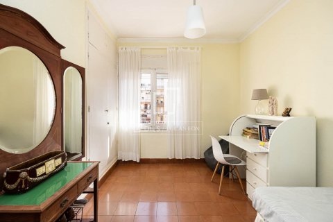 Apartamento de 5 dormitorios en venta en Barcelona, Cataluña, Spain № 8798 - foto 23