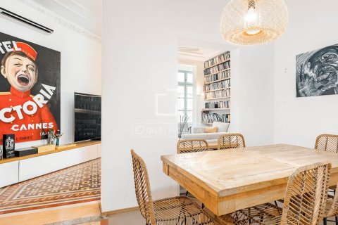 Apartamento de 4 dormitorios en venta en Barcelona, Cataluña, Spain № 8796 - foto 9