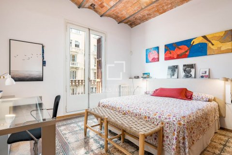 Apartamento de 4 dormitorios en venta en Barcelona, Cataluña, Spain № 8796 - foto 16
