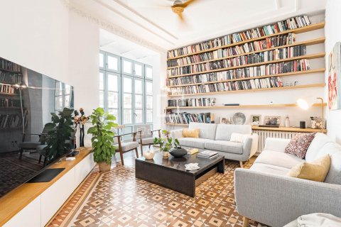 Apartamento de 4 dormitorios en venta en Barcelona, Cataluña, Spain № 8796