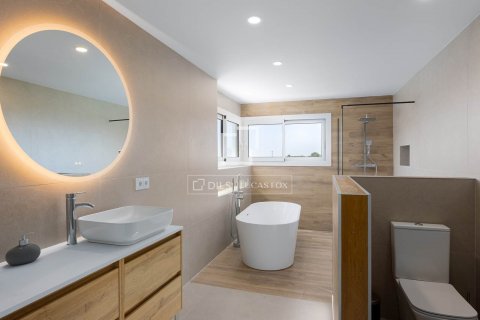 6 bedrooms villa for sale in Alella, Barcelona, Catalonia, Spain № 8801 - photo 23