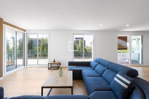 6 bedrooms villa for sale in Alella, Barcelona, Catalonia, Spain № 8801 - photo 6
