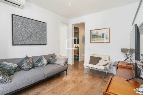 Apartamento de 2 dormitorios en venta en Barcelona, Cataluña, Spain № 8797