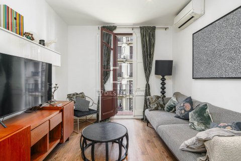 Apartamento de 2 dormitorios en venta en Barcelona, Cataluña, Spain № 8797 - foto 6