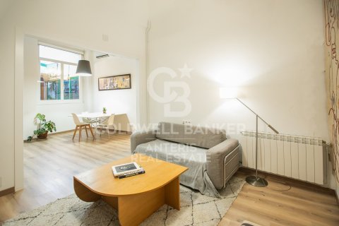 Apartamento de 1 dormitorio en venta en Barcelona, Cataluña, Spain № 7833 - foto 9