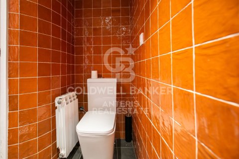 Apartamento de 1 dormitorio en venta en Barcelona, Cataluña, Spain № 7833 - foto 2