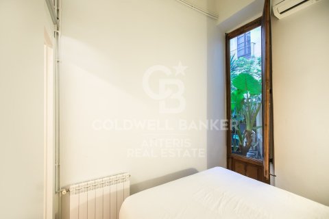 Apartamento de 1 dormitorio en venta en Barcelona, Cataluña, Spain № 7833 - foto 11