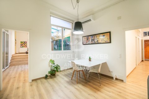Apartamento de 1 dormitorio en venta en Barcelona, Cataluña, Spain № 7833 - foto 15