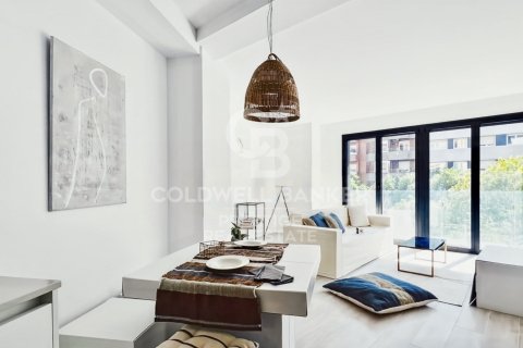 Dúplex de 3 dormitorios en venta en Barcelona, Cataluña, Spain № 7831