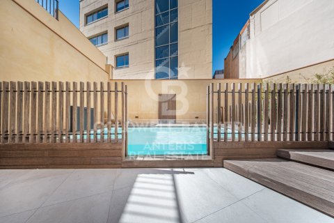 3 bedrooms apartment for sale in Barcelona, Catalonia, Spain № 7837 - photo 3