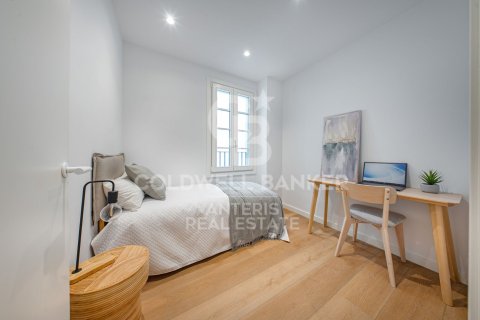 3 bedrooms apartment for sale in Barcelona, Catalonia, Spain № 7837 - photo 7