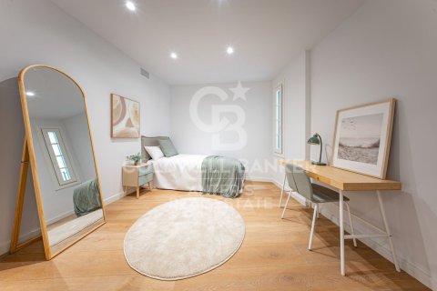 3 bedrooms apartment for sale in Barcelona, Catalonia, Spain № 7837 - photo 13