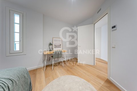 3 bedrooms apartment for sale in Barcelona, Catalonia, Spain № 7837 - photo 11