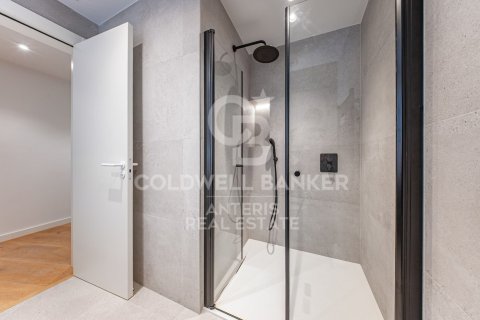 3 bedrooms apartment for sale in Barcelona, Catalonia, Spain № 7837 - photo 8