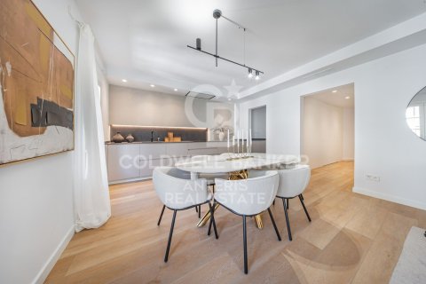 3 bedrooms apartment for sale in Barcelona, Catalonia, Spain № 7837 - photo 29