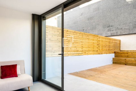 Apartamento de 1 dormitorio en venta en Barcelona, Cataluña, Spain № 8740 - foto 5