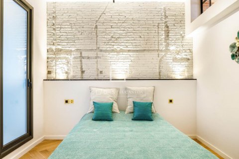Apartamento de 1 dormitorio en venta en Barcelona, Cataluña, Spain № 8740 - foto 21