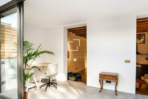 Apartamento de 1 dormitorio en venta en Barcelona, Cataluña, Spain № 8740 - foto 3