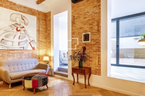 Apartamento de 1 dormitorio en venta en Barcelona, Cataluña, Spain № 8740 - foto 9