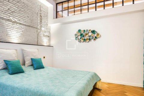 Apartamento de 1 dormitorio en venta en Barcelona, Cataluña, Spain № 8740 - foto 22