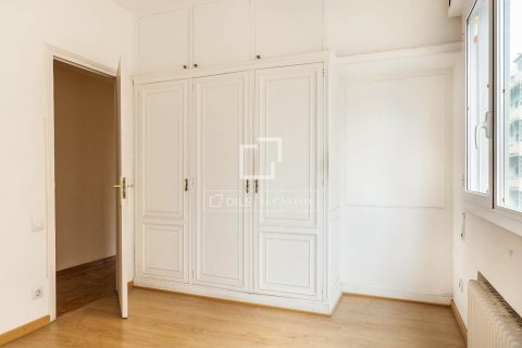 Купить квартиру в Барселона, Испания с 4 спальни, 120м², № 8738 - фото 19