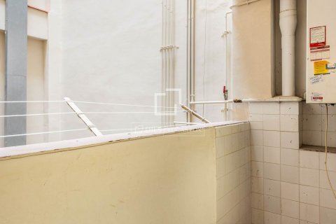 Купить квартиру в Барселона, Испания с 4 спальни, 120м², № 8738 - фото 13
