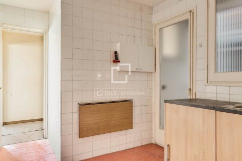 Купить квартиру в Барселона, Испания с 4 спальни, 120м², № 8738 - фото 9
