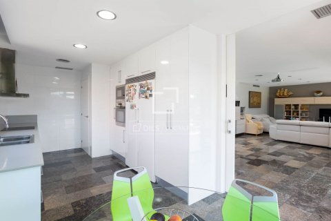 5 bedrooms villa for sale in Sant Vicenc De Montalt, Barcelona, Catalonia, Spain № 8742 - photo 10