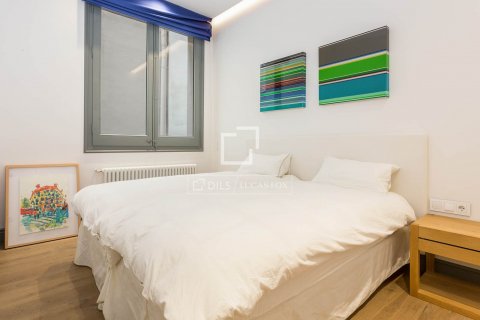 Купить квартиру в Барселона, Испания с 3 спальни, 121м², № 8739 - фото 13