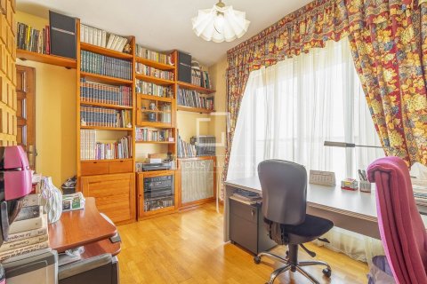 7 bedrooms penthouse for sale in Barcelona, Catalonia, Spain № 8741 - photo 12