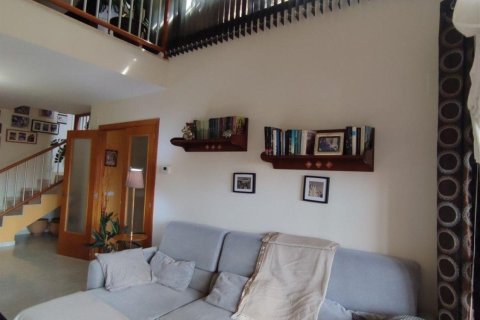 Apartamento de 3 dormitorios en venta en Palamós, Gerona, Cataluña, Spain № 3638 - foto 13