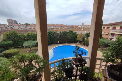 Apartamento de 3 dormitorios en venta en Palamós, Gerona, Cataluña, Spain № 3638 - foto 2