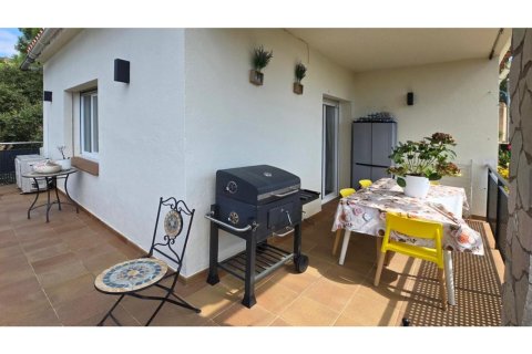 Сasa de 5 dormitorios en venta en Lloret de Mar, Gerona, Cataluña, Spain № 3632 - foto 25