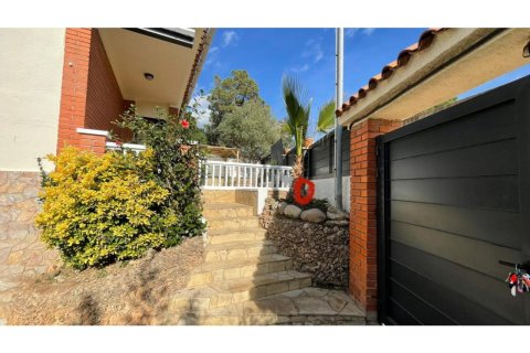 Сasa de 5 dormitorios en venta en Lloret de Mar, Gerona, Cataluña, Spain № 3632 - foto 20