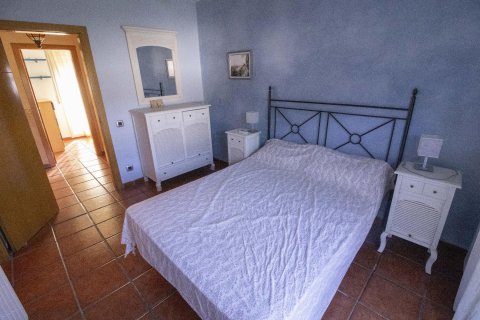 Сasa de 4 dormitorios en venta en Coma-Ruga, Tarragona, Cataluña, Spain № 3635 - foto 24