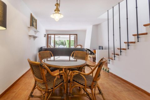 Casa adosada de 3 dormitorios en venta en Begur, Gerona, Cataluña, Spain № 3633 - foto 26