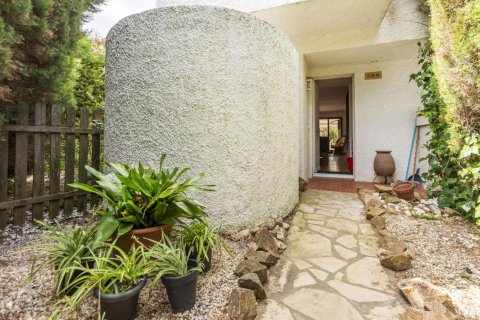 Casa adosada de 3 dormitorios en venta en Begur, Gerona, Cataluña, Spain № 3633 - foto 30