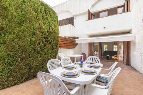 Casa adosada de 3 dormitorios en venta en Begur, Gerona, Cataluña, Spain № 3633 - foto 23