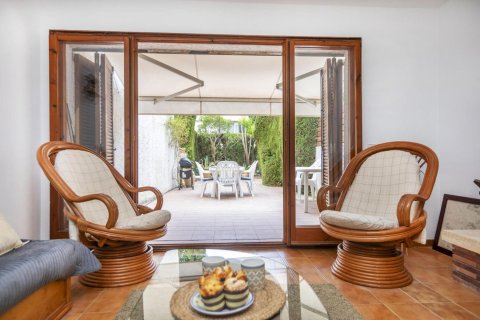 Casa adosada de 3 dormitorios en venta en Begur, Gerona, Cataluña, Spain № 3633