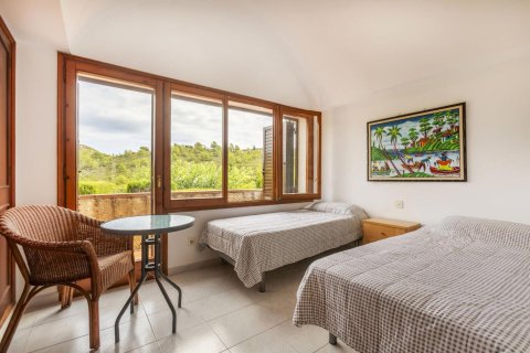 Casa adosada de 3 dormitorios en venta en Begur, Gerona, Cataluña, Spain № 3633 - foto 3