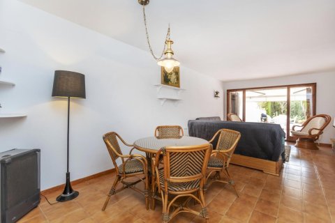 Casa adosada de 3 dormitorios en venta en Begur, Gerona, Cataluña, Spain № 3633 - foto 17