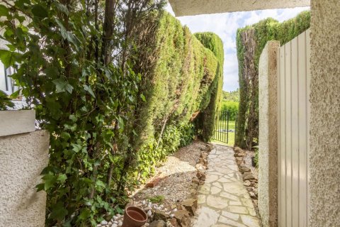 Casa adosada de 3 dormitorios en venta en Begur, Gerona, Cataluña, Spain № 3633 - foto 29