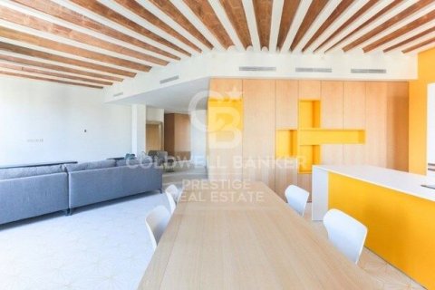 Apartamento de 2 dormitorios en venta en Barcelona, Cataluña, Spain № 6054 - foto 6