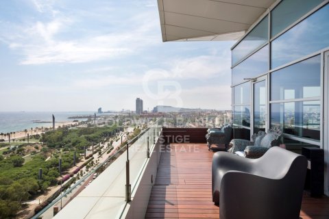 Ático de 2 dormitorios en venta en Barcelona, Cataluña, Spain № 6055