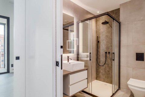 2 bedrooms apartment for sale in Barcelona, Catalonia, Spain № 8675 - photo 29